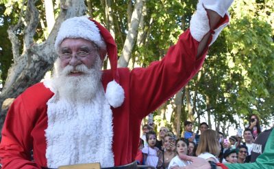 CASI 5 MIL NIÑOS VISITARON A PAPÁ NOEL EN MONTE GRANDE