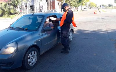 13 DETENIDOS POR VIOLAR EL AISLAMIENTO SOCIAL