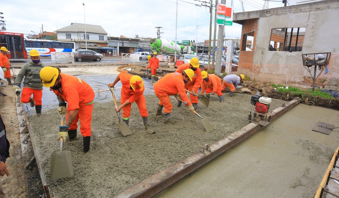 NUEVOS TRABAJOS DE PAVIMENTACIÓN EN 9 DE ABRIL