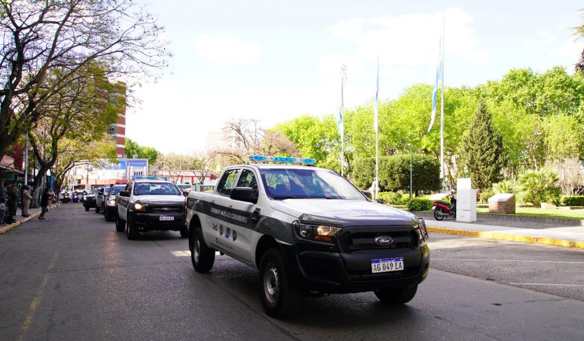 EL MUNICIPIO DE ESTEBAN ECHEVERRÍA ENTREGÓ CUATRO NUEVOS PATRULLEROS A GENDARMERÍA NACIONAL