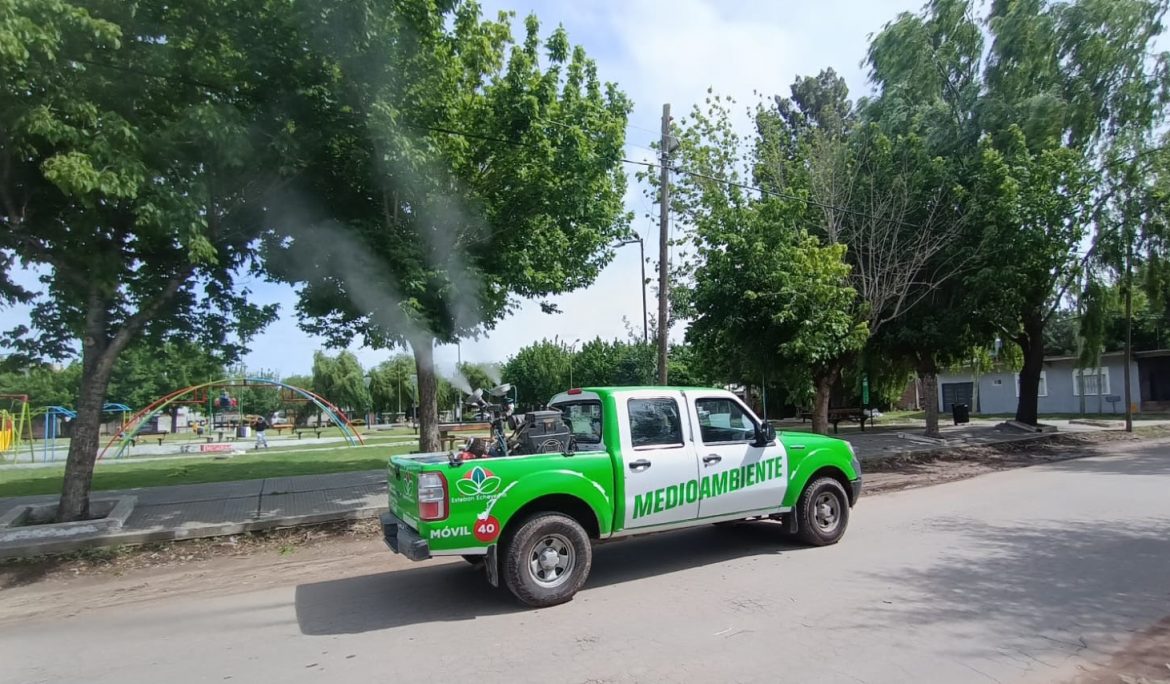 EL MUNICIPIO DE ESTEBAN ECHEVERRÍA REALIZÓ TAREAS DE FUMIGACIÓN EN 9 DE ABRIL Y EL JAGÜEL