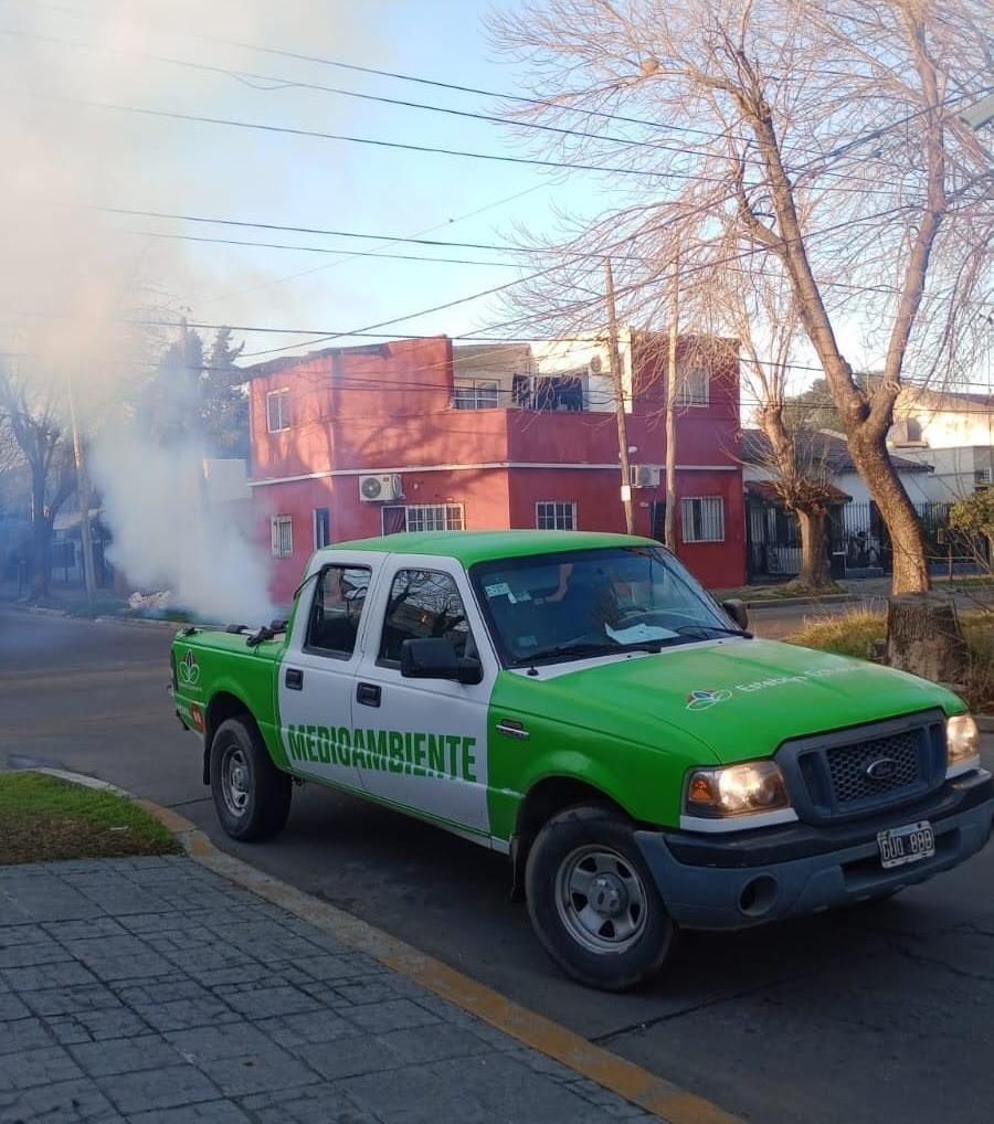 TRABAJOS DE FUMIGACIÓN EN MONTE GRANDE Y 9 DE ABRIL