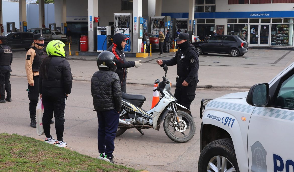 LA FBA CONTINÚA CON LOS OPERATIVOS DE SEGURIDAD EN MONTE GRANDE Y MONTE GRANDE SUR