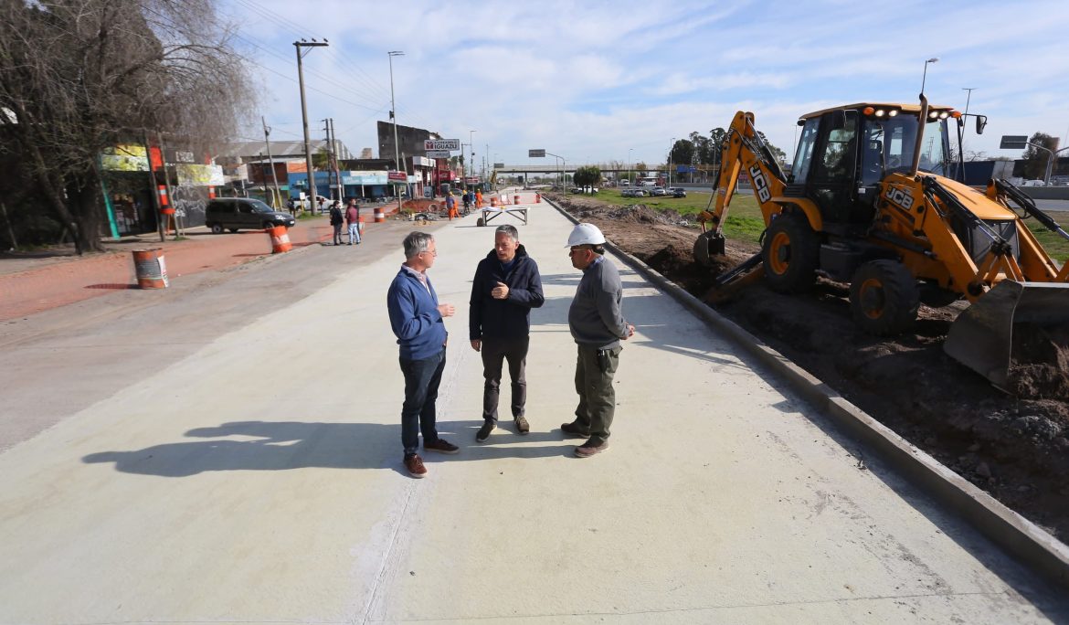 FERNANDO GRAY RECORRIÓ LA OBRA DE REPAVIMENTACIÓN EN HORMIGÓN DE LA RUTA 4 (CAMINO DE CINTURA)