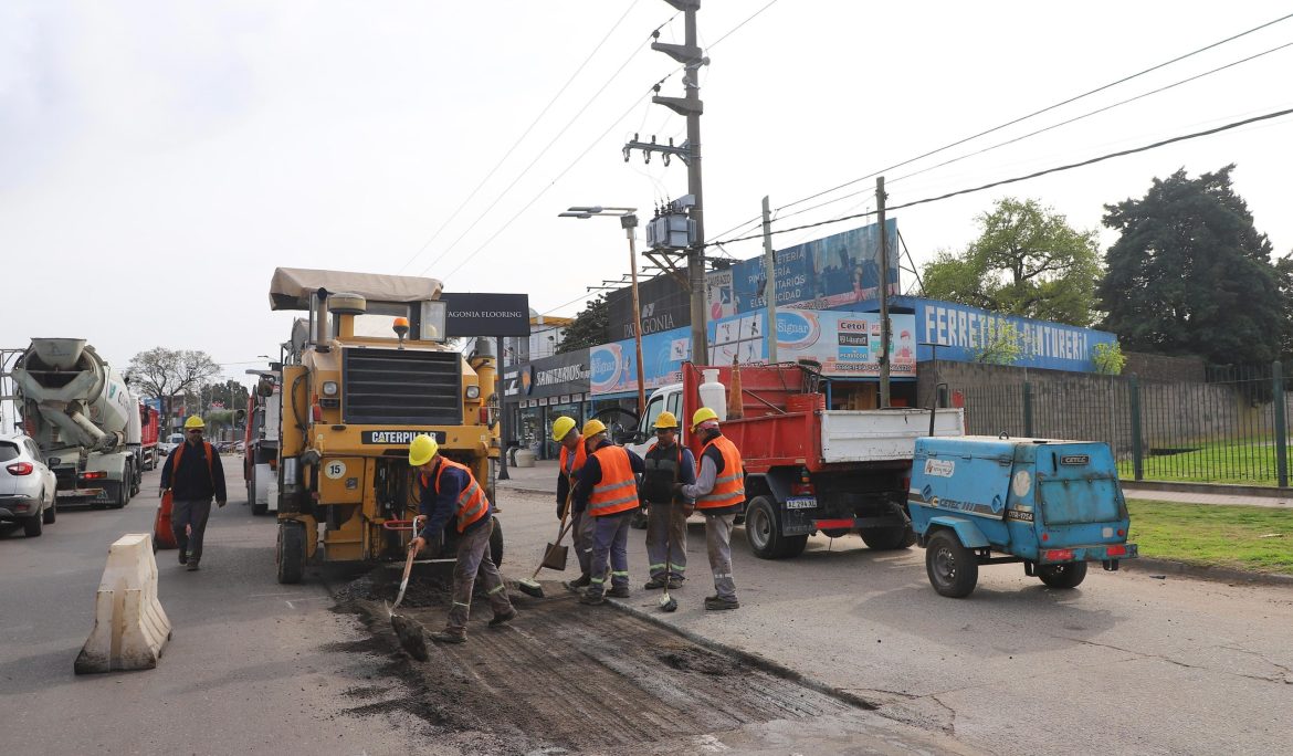 CANNING: EL MUNICIPIO REALIZÓ TRABAJOS DE BACHEO EN LA AVENIDA MARIANO CASTEX (RUTA 58)