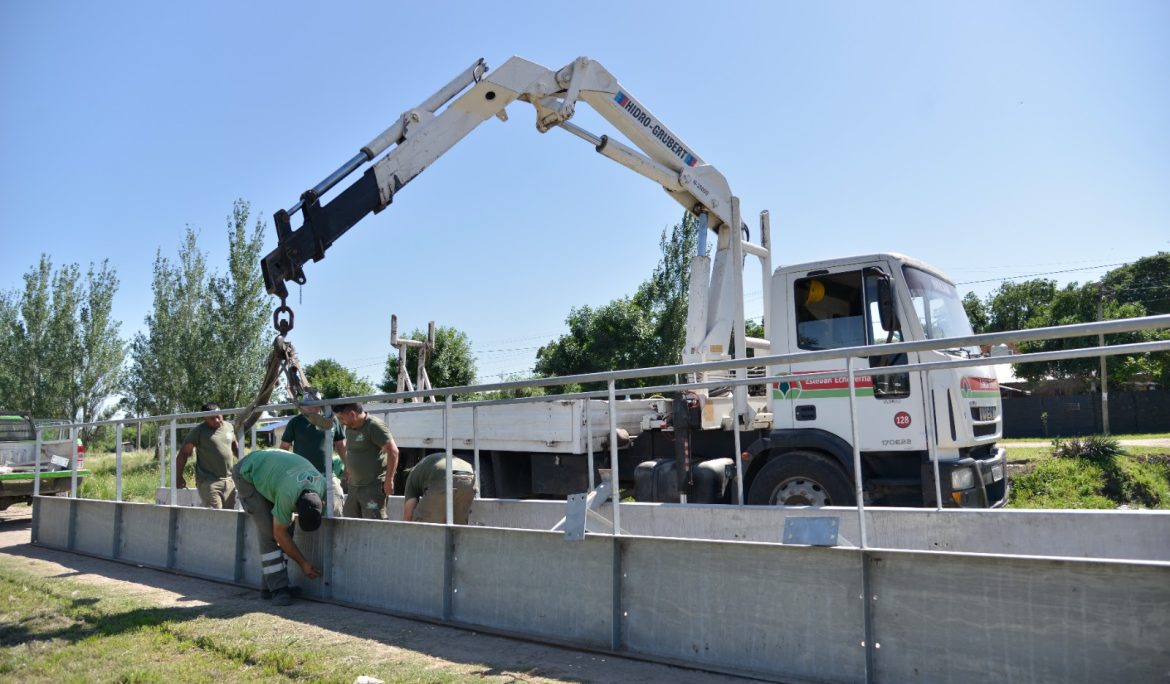 EL MUNICIPIO DE ESTEBAN ECHEVERRÍA AVANZA EN LA CONSTRUCCIÓN DE PUENTES PEATONALES