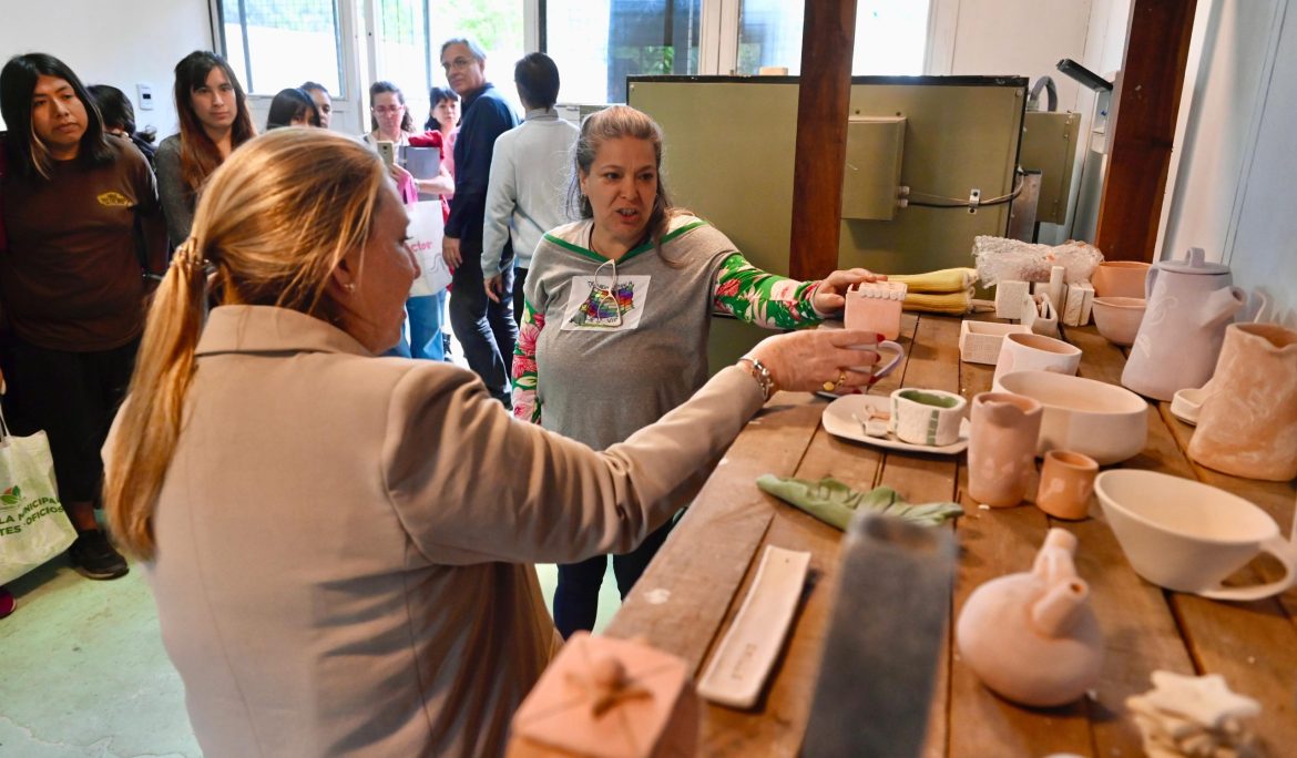 EL MUNICIPIO REALIZÓ UN TALLER DESTINADO A CERAMISTAS