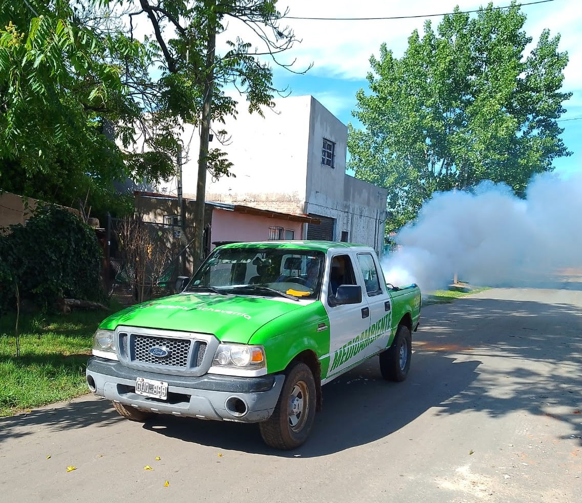 AVANZAN LOS TRABAJOS DE FUMIGACIÓN EN ESTEBAN ECHEVERRÍA