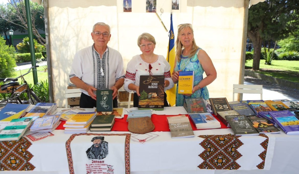 SE DESARROLLÓ UNA NUEVA EDICIÓN DE LA FERIA DEL LIBRO DE ESTEBAN ECHEVERRÍA