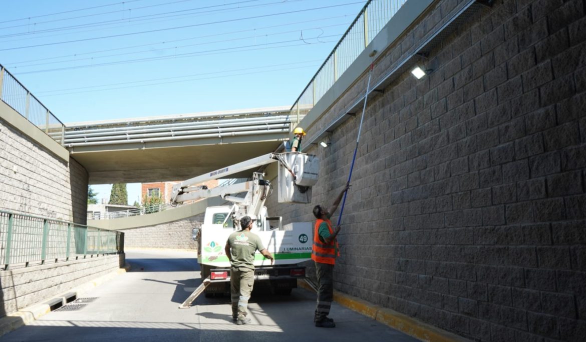 EL JAGUEL: OBRAS DE MANTENIMIENTO EN EL PASO BAJO NIVEL PABLO PIZZURNO