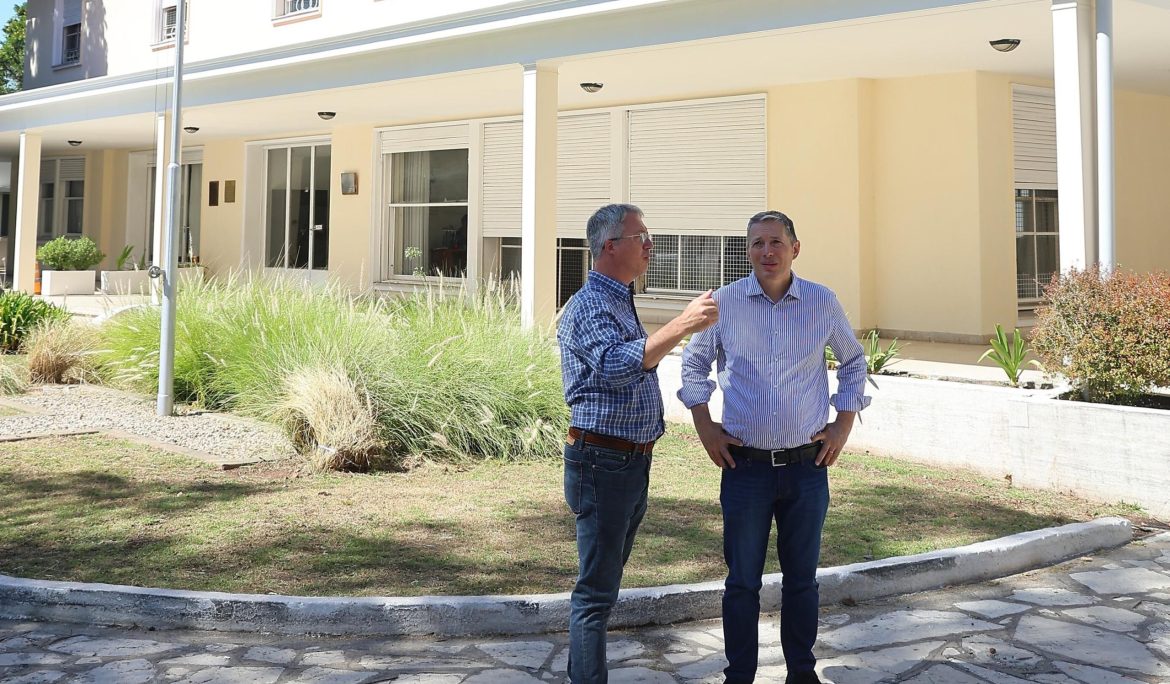 MONTE GRANDE: FERNANDO GRAY RECORRIÓ LAS OBRAS QUE SE REALIZAN EN EL POLO JUDICIAL