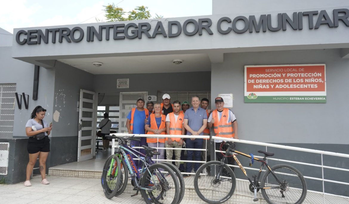 EL JAGÜEL: FERNANDO GRAY RECORRIÓ LAS OBRAS EN LA UNIDAD SANITARIA N° 24