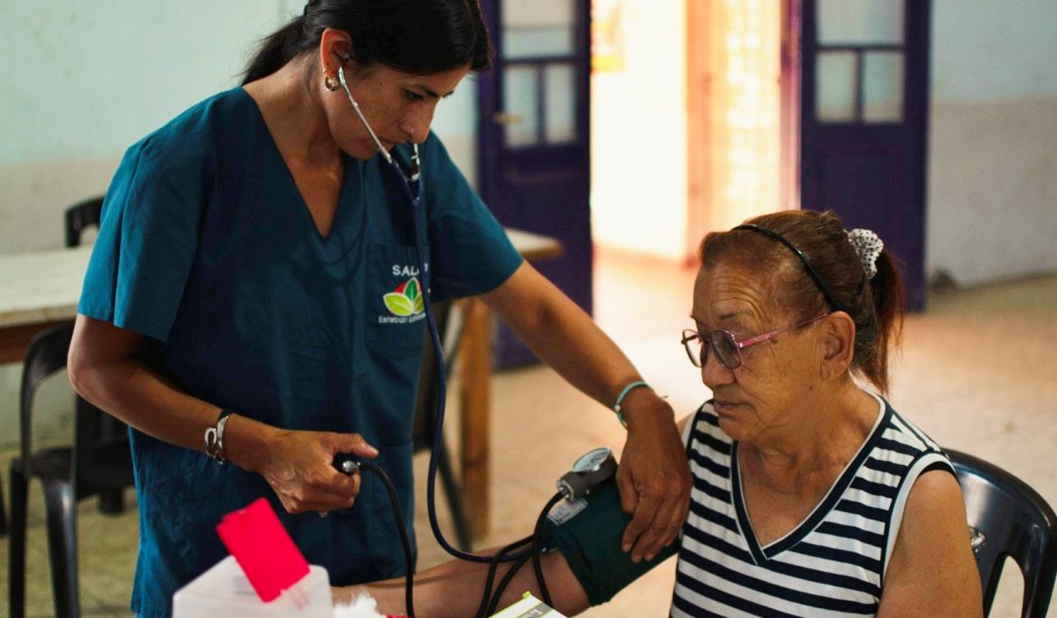 EL MUNICIPIO REALIZÓ UN NUEVO OPERATIVO DE SALUD GRATUITO PARA PERSONAS ADULTAS MAYORES