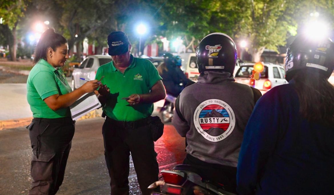 OPERATIVO DE SEGURIDAD Y CONTROL VEHICULAR EN MONTE GRANDE