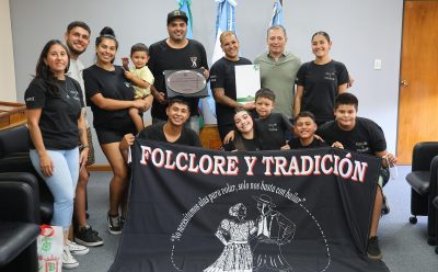 FERNANDO GRAY RECIBIÓ A INTEGRANTES DEL BALLET FOLCLORE Y TRADICIÓN